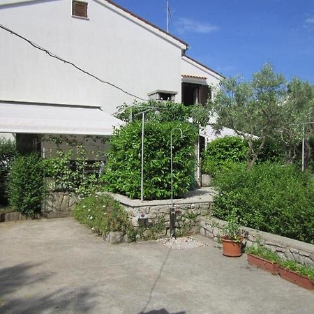 Apartments Nevenka Mali Losinj Exterior photo